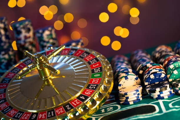 Racetrack and neighbour bet panel for live roulette